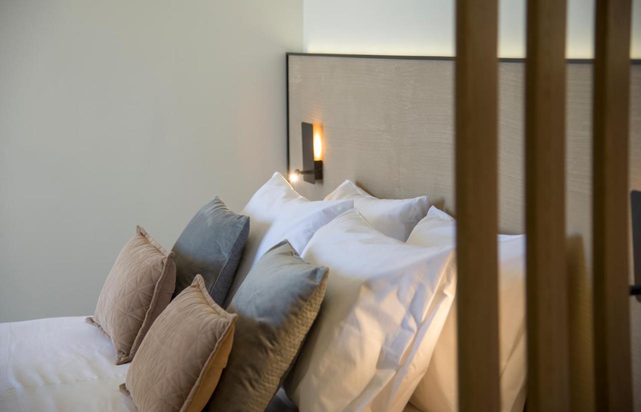 Varouxakis Hotel ปลาเตเนียส ภายนอก รูปภาพ