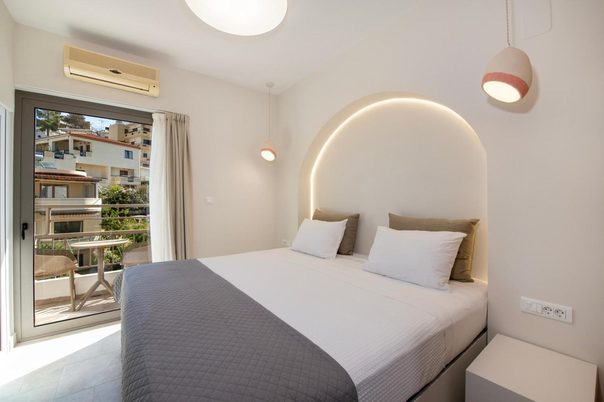 Varouxakis Hotel ปลาเตเนียส ภายนอก รูปภาพ